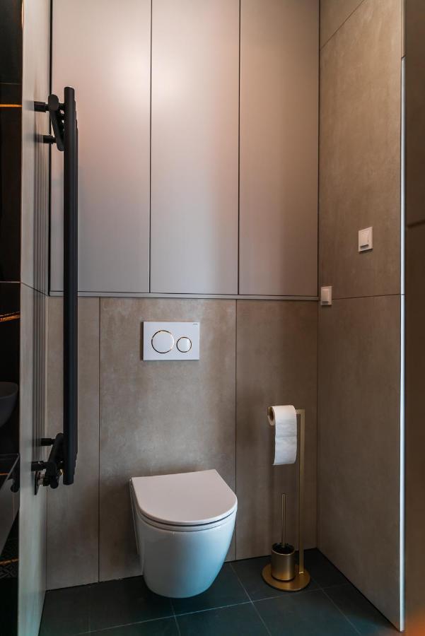 Apartament Plaza Tower 14 Pietro Kielce Esterno foto