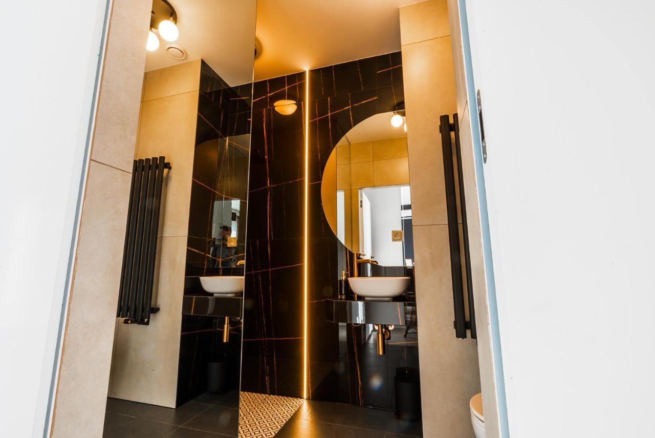 Apartament Plaza Tower 14 Pietro Kielce Esterno foto